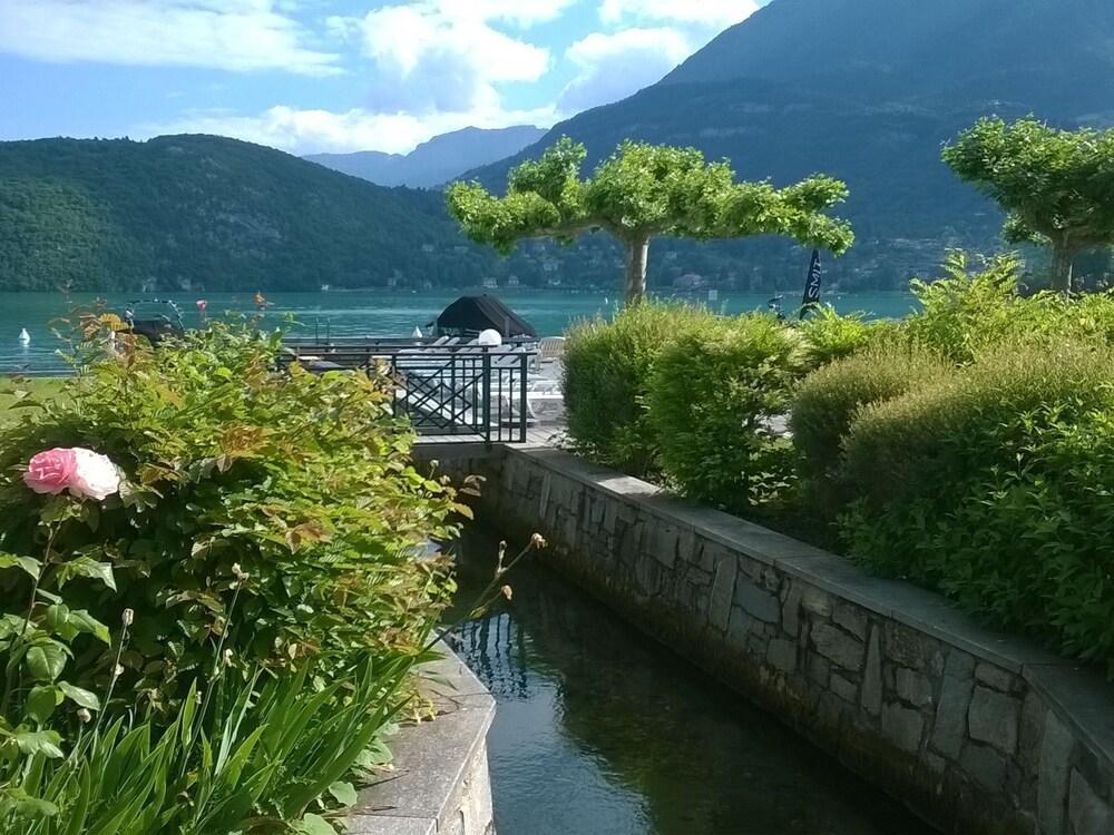 Studio Les Pieds Dans L'Eau Au Bord Du Lac D'Annecy Duingt Exteriér fotografie