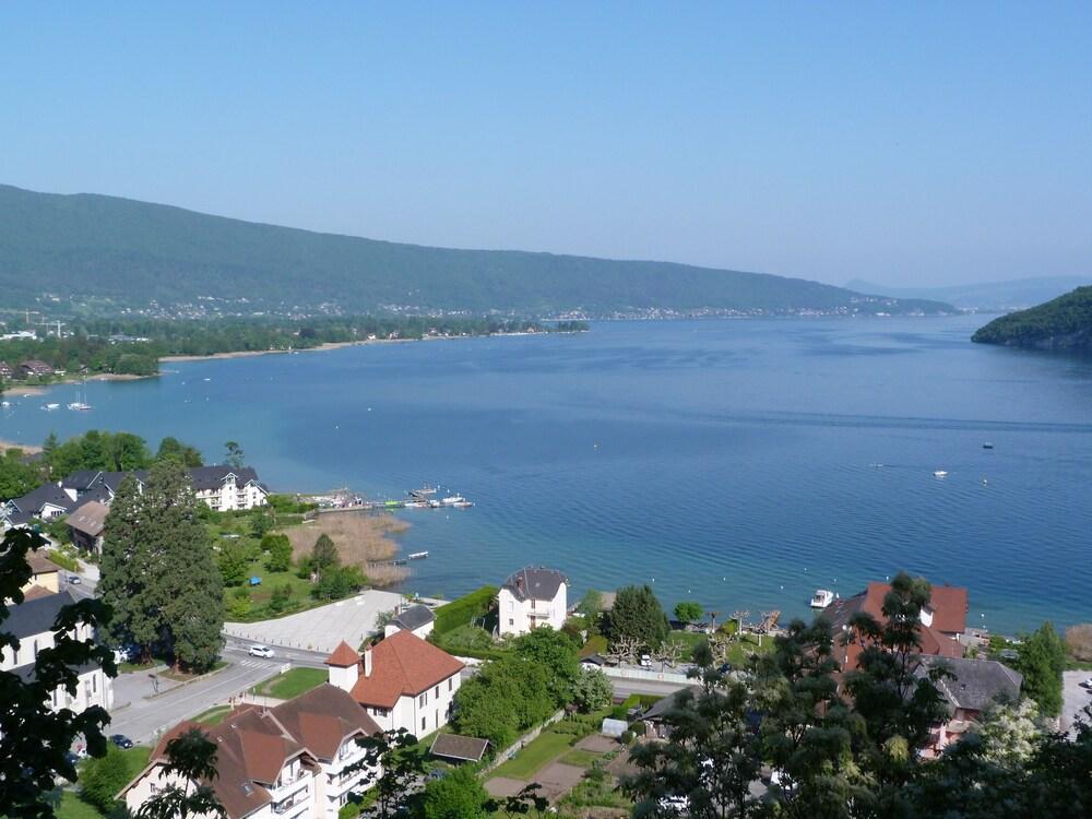 Studio Les Pieds Dans L'Eau Au Bord Du Lac D'Annecy Duingt Exteriér fotografie